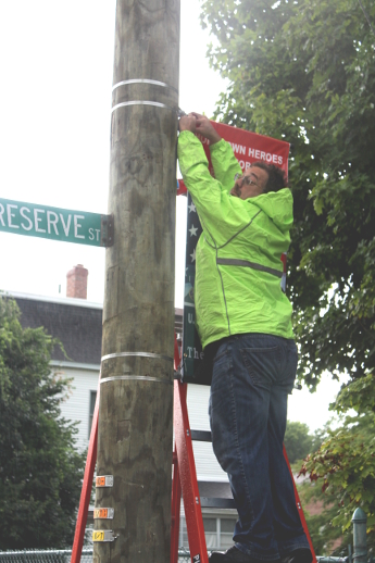 installing Hometown Heroes banners